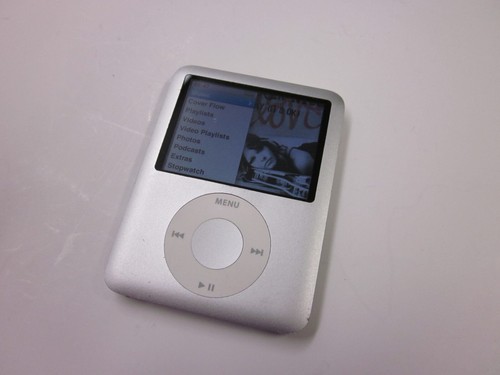 Apple iPod Nano A1236 3rd Generation 4GB Media Player only - Read Description - Picture 12 of 12
