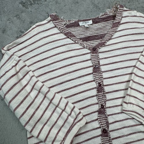 Umgee Blouse Women's Size Medium Great detail - Picture 2 of 10