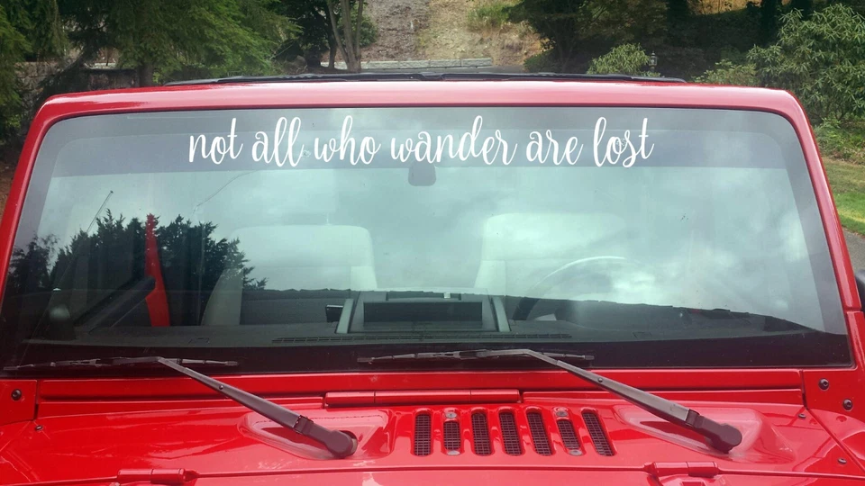 Calcomanía de vinilo Not All Who Wander Are Lost V2 | Wanderlust Travel | Pegatina troquelada Foto 2 de 4