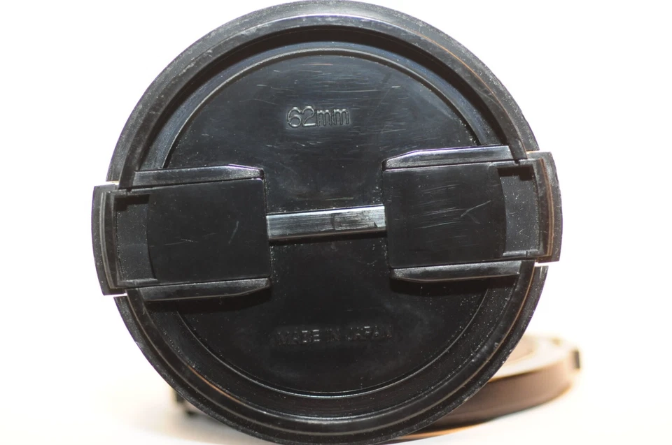 Nikon 62mm lens cap Japan for AF Nikkor Micro 60mm 2.8 D 85mm f/1.8 70-300mm ED - Image 2 of 4