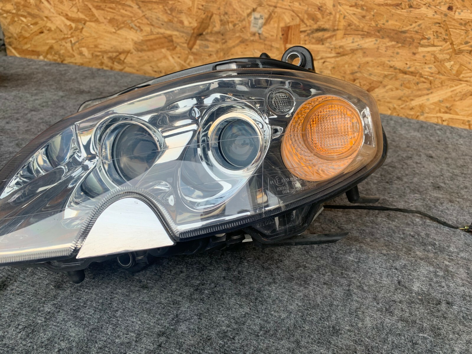 LEFT SIDE XENON HEADLIGHT ASSEMBLY OEM 32K 04-08 MASERATI QUATTROPORTE M139