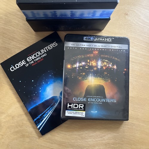 Close Encounters of the Third Kind (40th Anniversary Edition Box)(4K+Blu) Lights - Picture 7 of 9