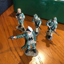 King  Country FJ02: "The Attackers". Long Retired. Rare. MIB