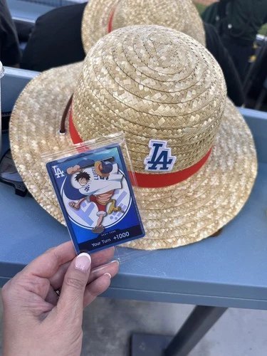 One Piece Night Los Angeles Dodgers Monkey D. Luffy Promo Card Game Sealed