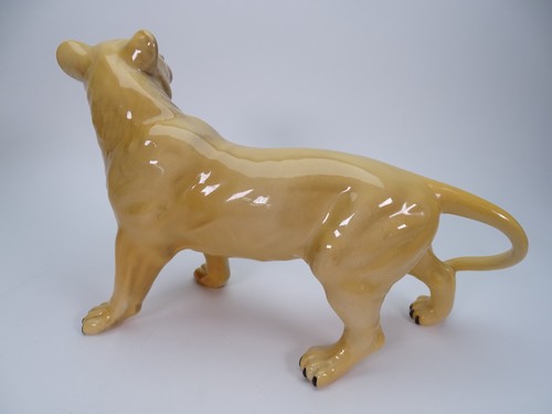 Beswick Lion and Lioness Collectable Ornament Figurines - Picture 5 of 24