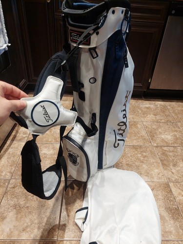 Titleist Players 4 Carry/Stand Up Golf Bag White/Navy Blue W/Cover *Leg Broken* - Picture 17 of 23