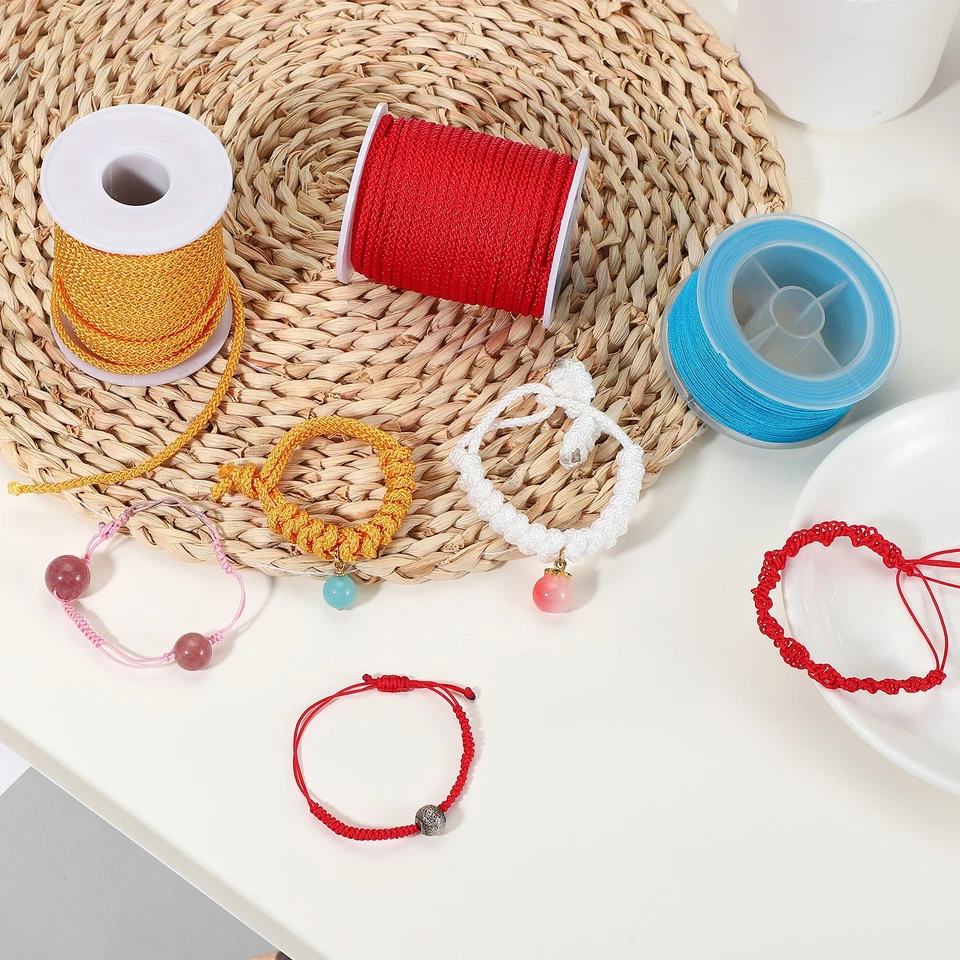 Cuerda de nailon trenzada de 0,8 mm x 426 pies para pulseras, amarilla Foto 4 de 4