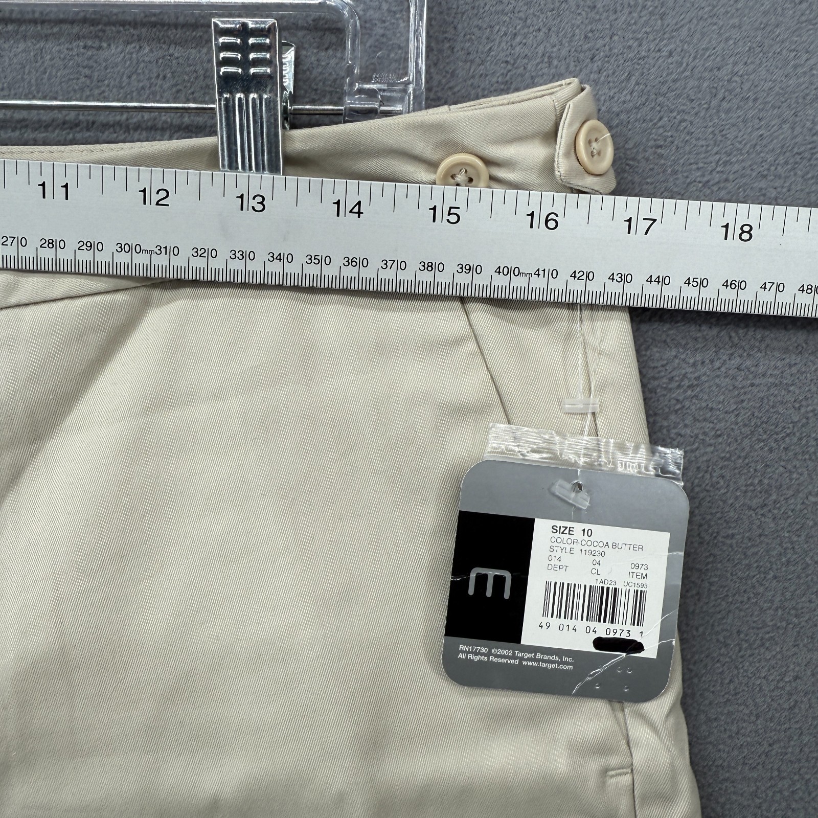 Mossimo Chino Shorts Womens 10 Cocoa Butter Low Rise Stretch Slim Through NWT image 4
