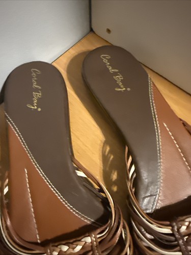 Woman’s Size 9 Coral Bay Tan/brown Leather Strappy Slide Sandals/shoes - Picture 3 of 5