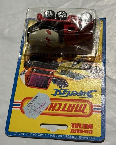 Matchbox Cement Truck Superfast Red 19 Toy Car - Picture 3 of 4