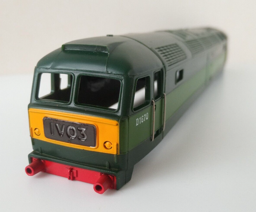 Hornby OO Gauge Class 47 Diesel Loco Body BR Two-Tone Green SYP Mammoth D1670 #2 - Picture 2 of 10