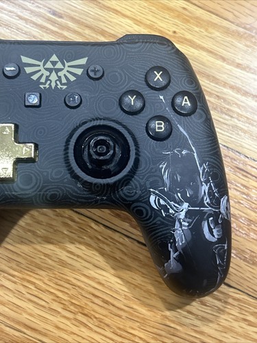 Nintendo Switch PowerA 1503256 Wired Zelda Controller - Picture 5 of 5