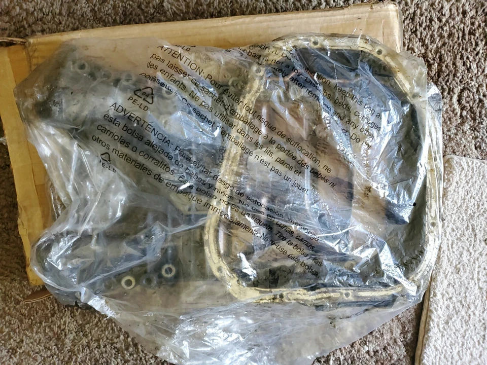 Toyota Avalon 2002 cárter superior de aceite de motor Foto 2 de 2