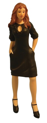 1:12 scale dolls house miniature resin young modern people 9 to choose from. - Picture 8 of 10