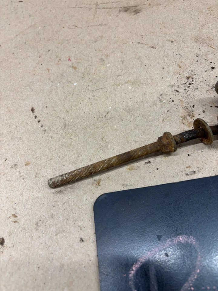 1965 1966 GALAXIE 500 2 DOOR HT 65 66 LTD MERCURY REAR BRAKE CABLE HARDWARE PART - Image 2 of 4