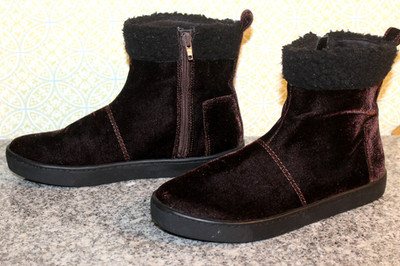 LOGO by LORI GOLDSTEIN ''Victoria'' Brown ''Dark Oak'' Ankle Boots Faux Fur Trim 8