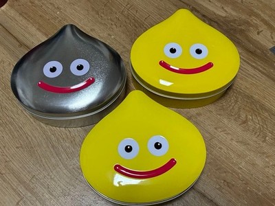 Dragon Quest Slime Tin Set Cookie Cans Yellow Metal Collectible Item