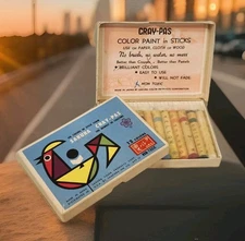 Vintage Sakura Cray-Pas Oil Pastels 12 Colors Box Japan Sanford XKP-16 NOS