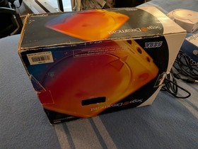 SEGA Dreamcast Console Complete in box (2 OEM controllers, VMU, games) TESTED