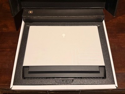 Alienware m15 R3 Laptop, 15.6, i7-10750H, 16GB Ram, RTX 2060 (Read Description)