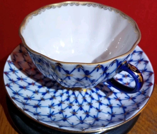 Vtg Lomonosov Russia Porcelain 22k Gold Cobalt Net Tulip Tea cup Saucer 2pc USSR