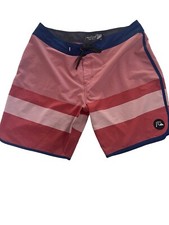 QUIKSILVER Boardshorts Men  s 38  Red/ Blue Stripped Highline Waist 4WayStretch