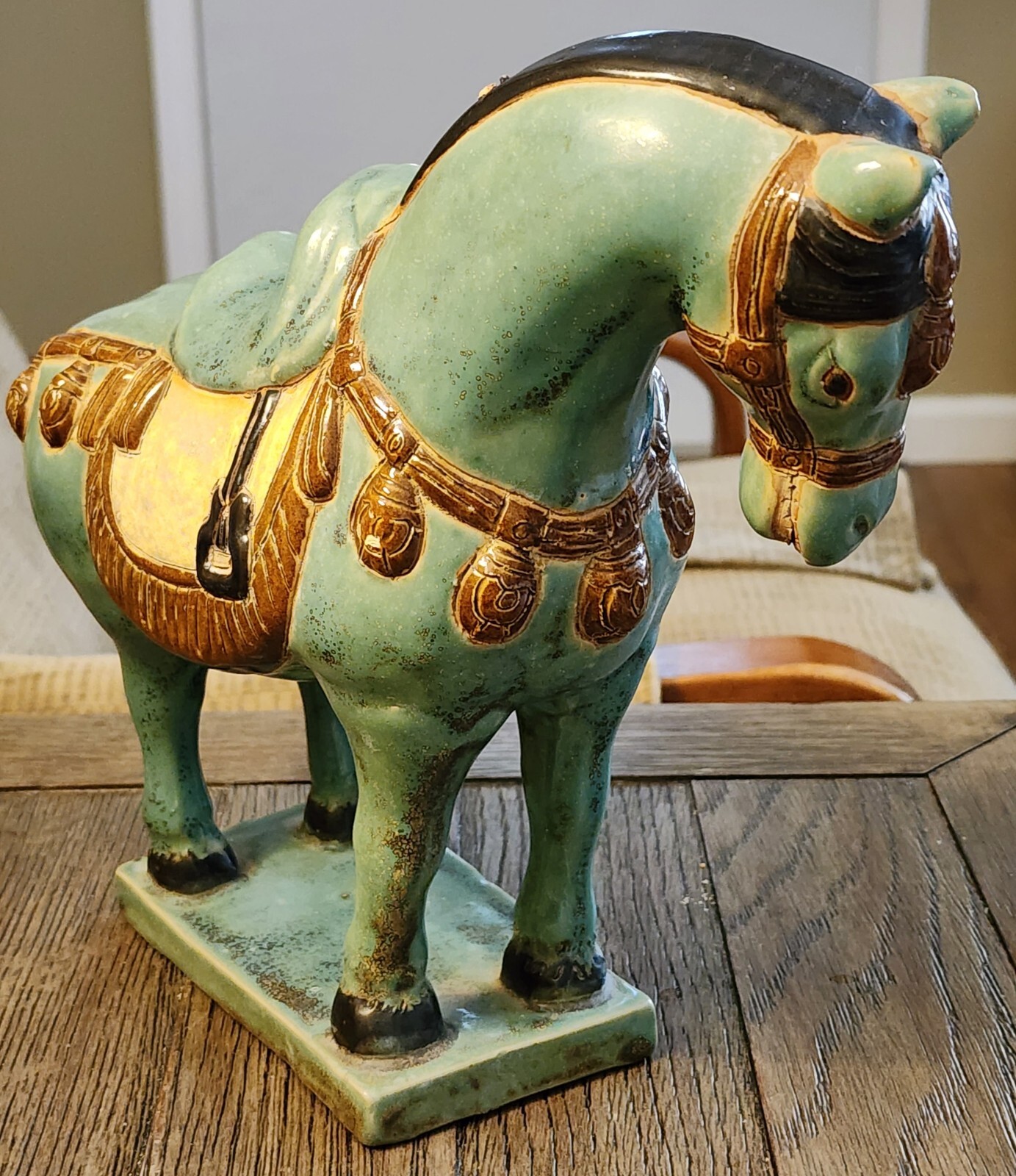 Picture 1 of 24