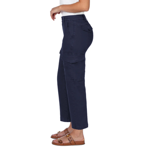 Well Worn Women's Twill Cargo Pant - Picture 9 of 13