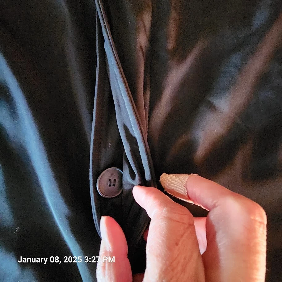 Kenneth Cole Reaction Insulated Nylon Rain Snow Button Down Jacket Size L Black - Image 4 of 4