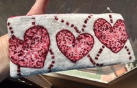 Liz Claiborne Beaded Hearts Clutch Wrestlet Purse, Bag, Red,white Liz Claiborne Beaded Hearts Clutch Wrestlet Purse, Bag, Red,white