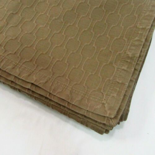 Calvin Klein Rio Laguna Rib Matelasse Brunette King Coverlet - Picture 4 of 7