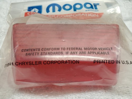 MOPAR PM-1736-15 SAE(2) T78 DOT AMBER/RED PLASTIC LENSES - NEW/SEALED - Picture 2 of 9