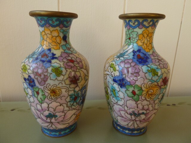 Picture 1 of 8