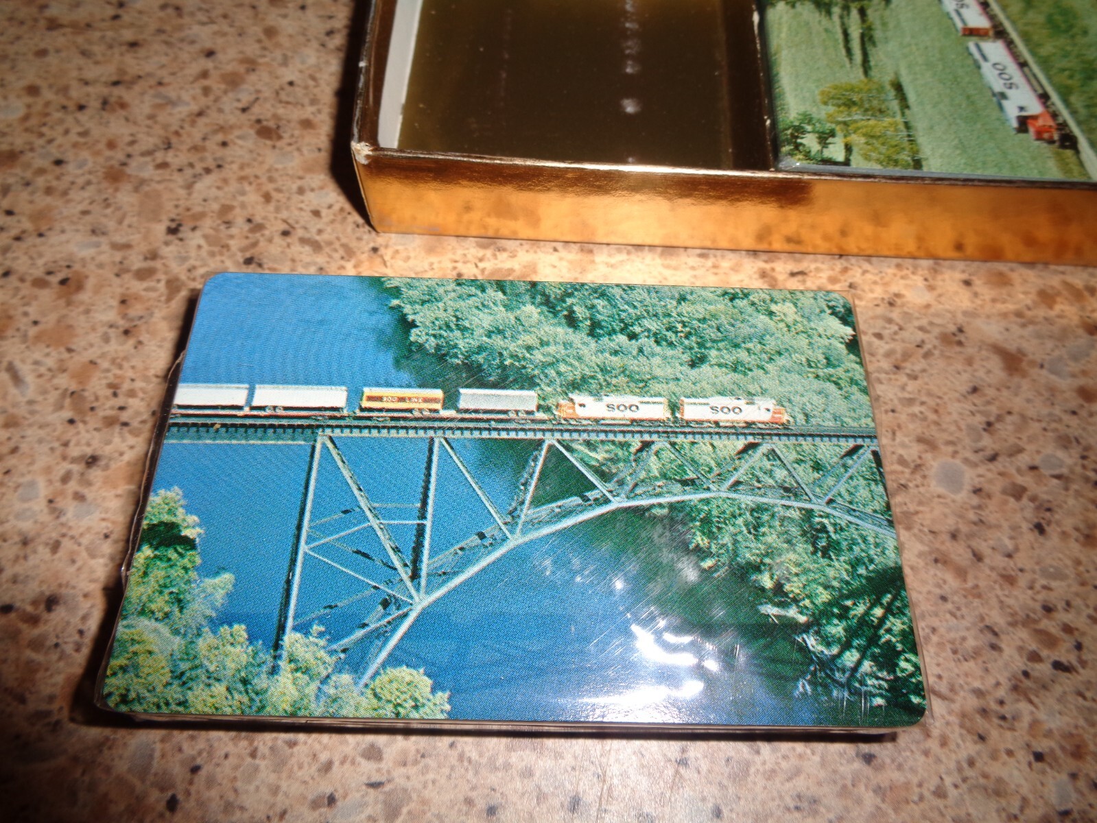 Picture 2 of 4