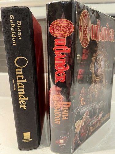 FREE SHIP Diana Gabaldon Outlander 1991 SIGNED 1st Edition/ 13th Print - Book 1 - Picture 19 of 21