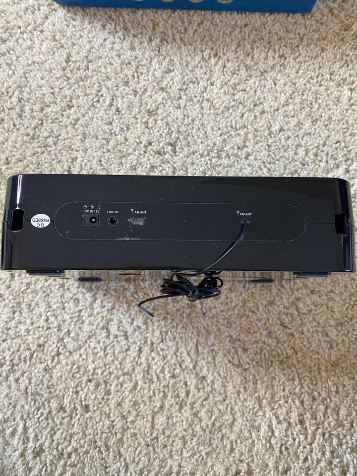 Impecca iPod Clock Radio For iPod, iPod mini/nano/video. - Image 4 of 4