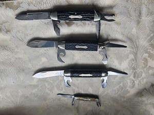 VINTAGE  KAMP KING KNIVES  LOT OF FOUR