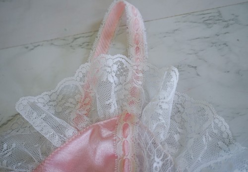 VTG Frilly Ruffle Floral Lace Pink Teddy M Front Tie Bodysuit Fairy Coquette 70s - Picture 6 of 15