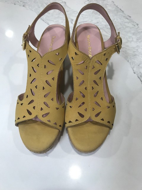 taryn rose sandals sale