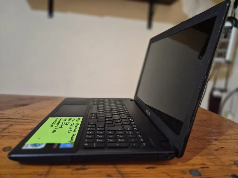 Notebook ASUS X551MAV Intel 2.16GHz DDR 8GB SSD 256GB SSD Windows 11 Pro SX1011H - Immagine 3 di 4