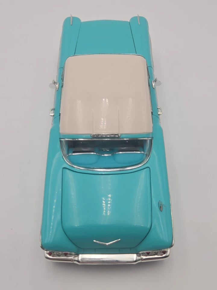 1958 Chevy Impala Turquoise 1/18 Scale Limited Edition Wrong Box - Image 3 of 4