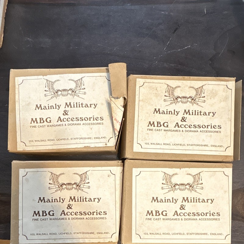 Mainly Military & MBG Accessories Unpainted Wargames Diorama Parts Lot 12+