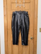 Abercrombie  Fitch Curve Love Ankle Straight Vegan Leather Pants Black 32/14