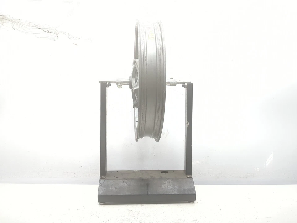 Llanta delantera fundida recta 19x3,0 BMW R1200GS 14-18 Foto 2 de 4