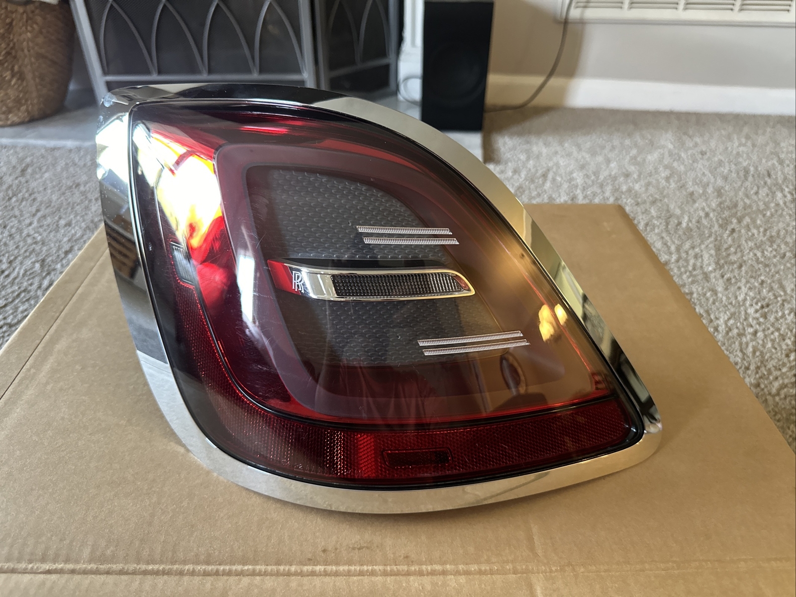 2021 2022 2023 RR21/22 ROLLS ROYCE GHOST RIGHT & LEFT SIDE TAIL LIGHT OEM USED