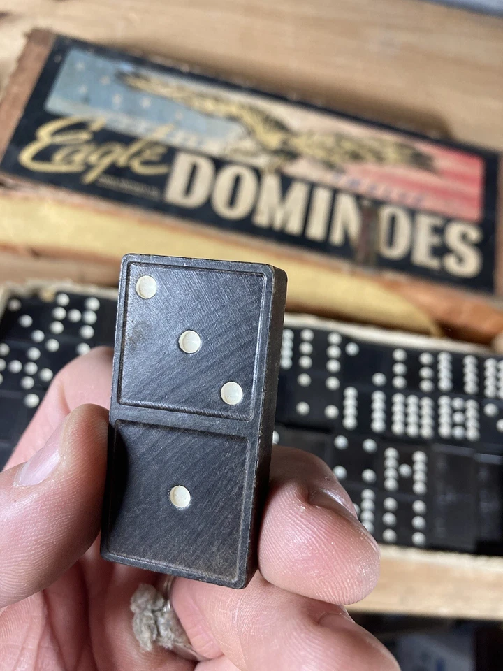 Juego Parker Brothers Eagle Dominoes Double Twelve Foto 3 de 4