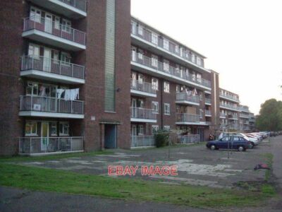 FOTO EDENSOR GÄRTEN CHISWICK W4 DIESE WOHNUNGEN WAREN LANGE VOR DER ECKE HIER