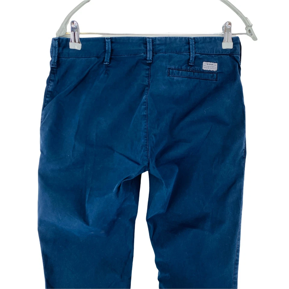 Pantalones chinos ajustados GANT para mujer azul oscuro talla EU 36 UK 10 US 6 W30 Foto 4 de 4