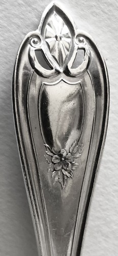 1847 Rogers Bros 1911 OLD COLONY LARGE SERVING SPOON International SilverPlate - Picture 5 of 6