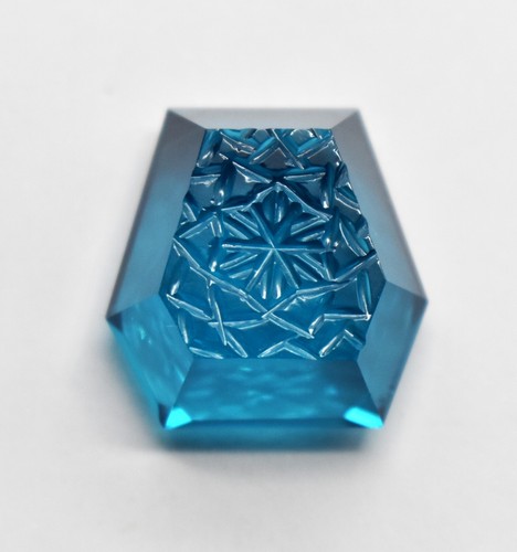Blue Tourmaline Faceted Carvings Fancy 20X19.5X10 mm Carved Loose Gemstone. - Picture 6 of 6
